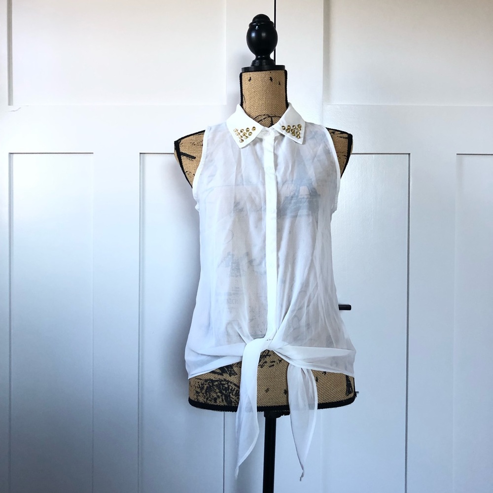 NWOT Sheer Stud Collar Sleeveless Shirt